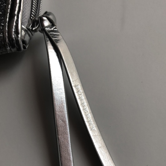 Burberry Bag - Picture 10 of 13